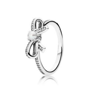 Beautiful Pandora Delicate Sentiments Bow Ring - Size 6